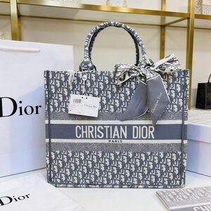 <AUTHENTIC>Dior Book Tote in Blue